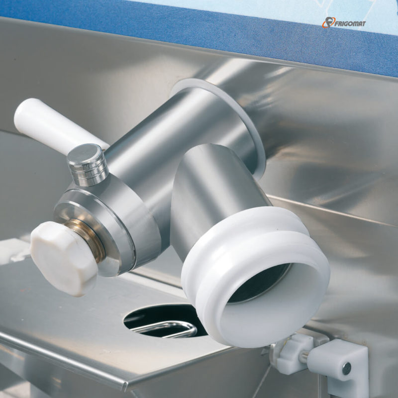 Wasserhahn der Frigomat Kombieismaschine Twin/Twin Chef